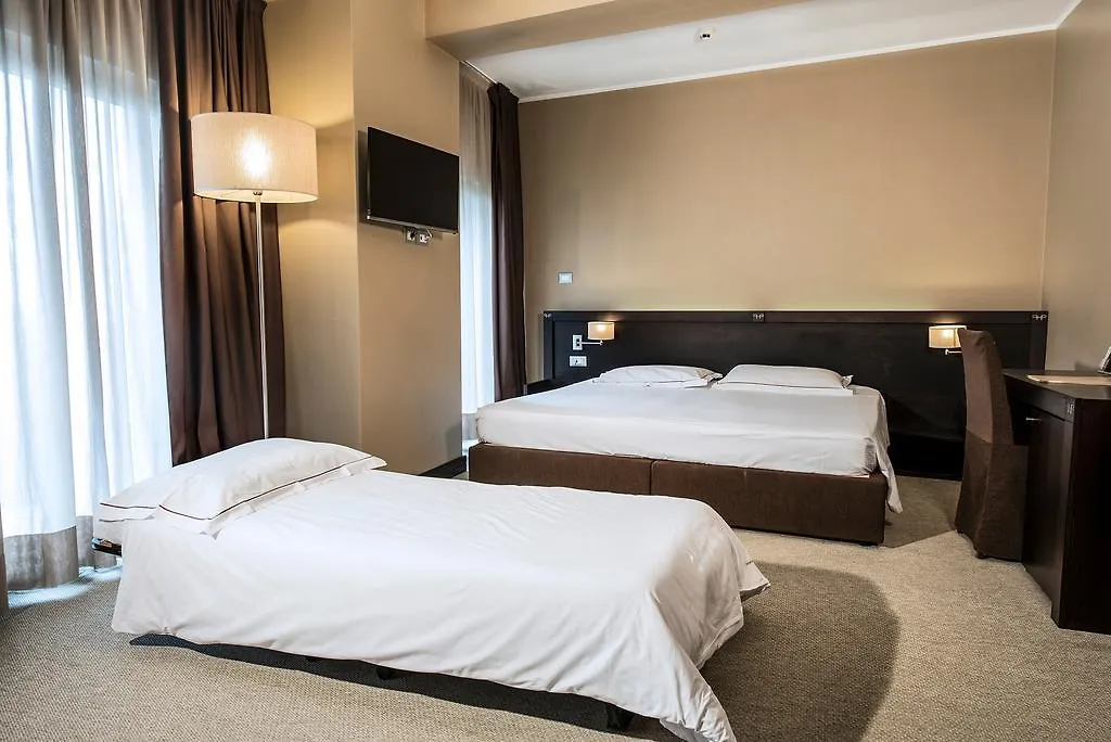 Hotel Petit Palais Λίντο της Βενετίας 4*,