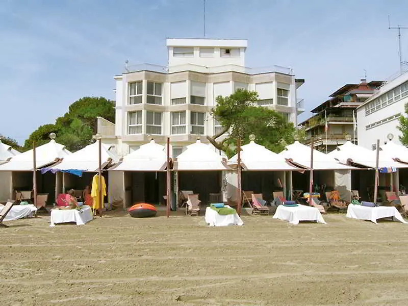 Hotel Petit Palais Venetië-Lido 4*,