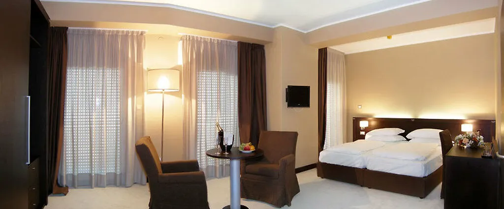 Hotel Petit Palais Lido di Venezia Italy